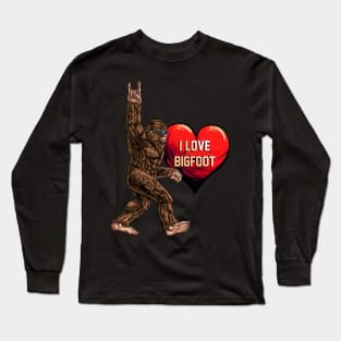 I Love Bigfoot Valentines Day Shirt Funny Heart Sasquatch Long Sleeve T-Shirt